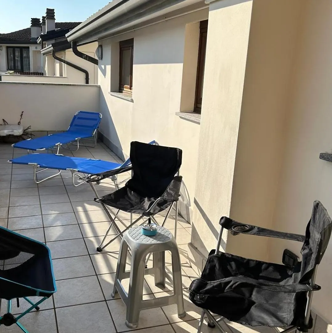 Apartmán Oasi Sole Laghi With Pool Brebbia 0*,  Itálie